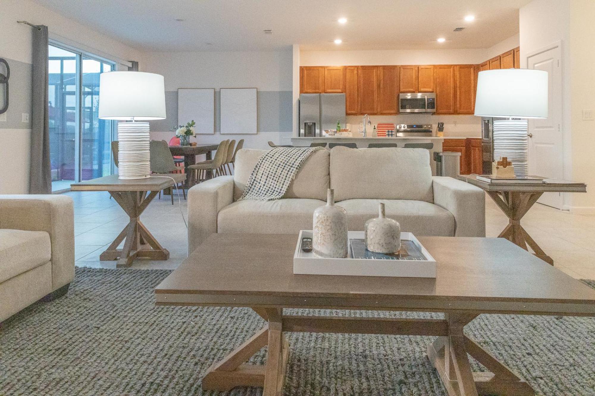 Waterfront Brand New Modern Luxury 8 Bedroom Pool House! Sleeps 16 คิสซิมมี ภายนอก รูปภาพ